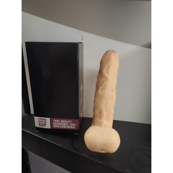 Strong suction cup