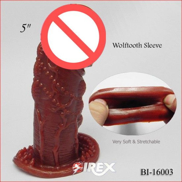 Wolftooth Sleeve 1
